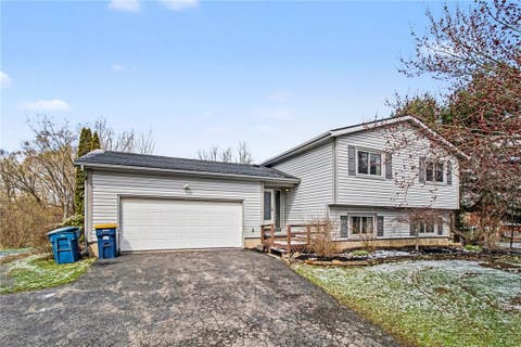 Homes For Sale - 1333 Whitney Road<br/> Ontario, NY 14519