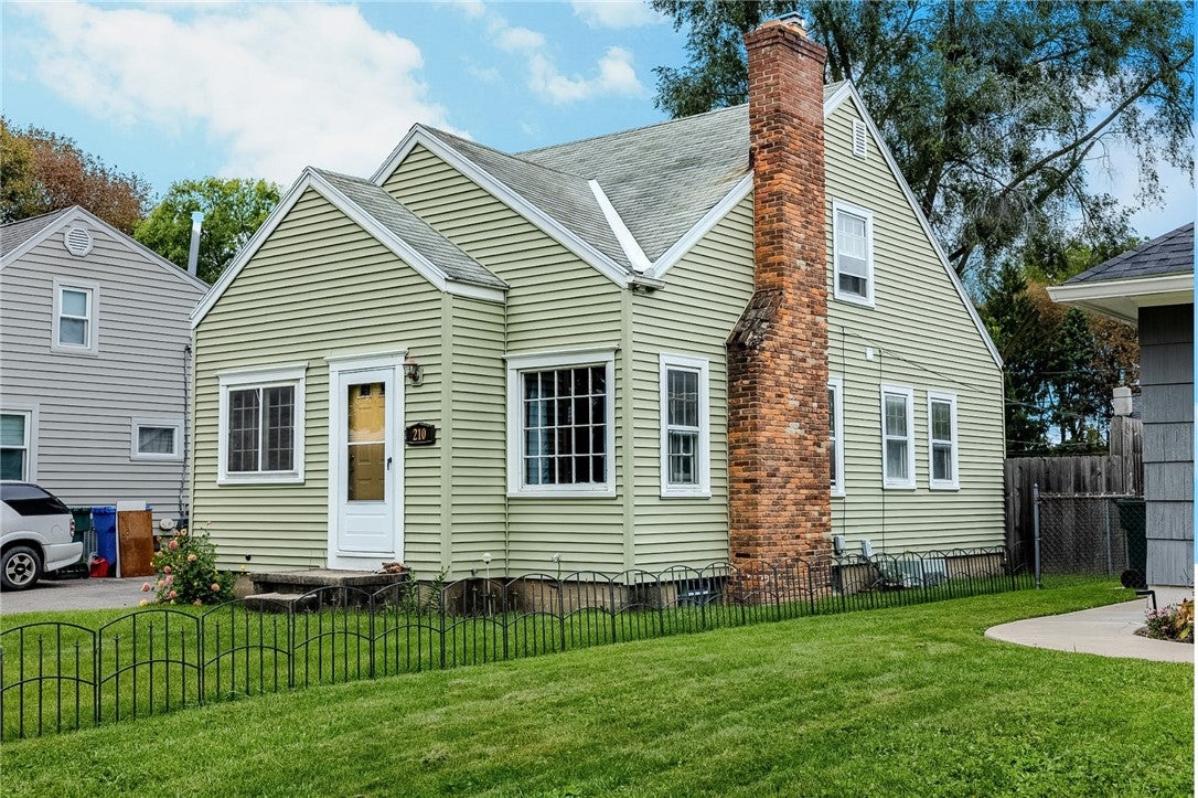 210 Weston Road