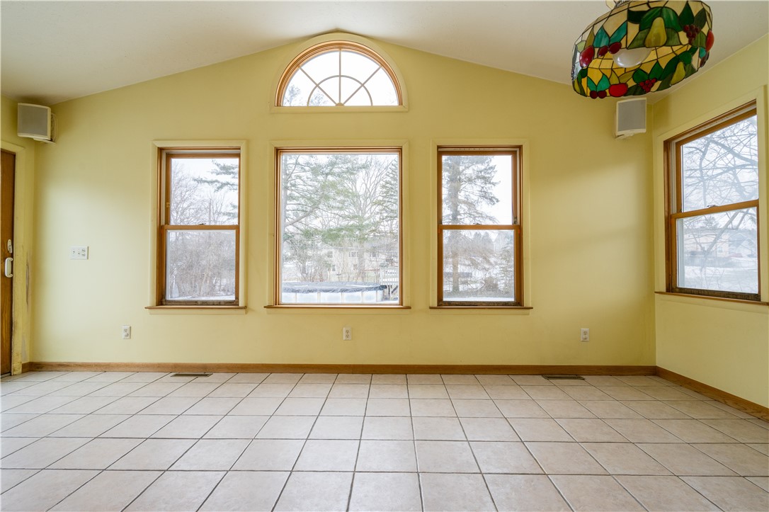 65 Redwood Drive, Penfield, New York image 15