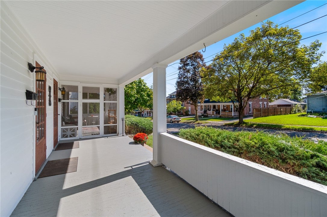 125 W Sherman Avenue