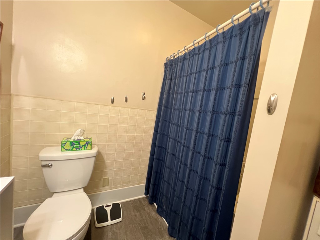 105 Inglewood Dr Dr, Rochester, New York image 15
