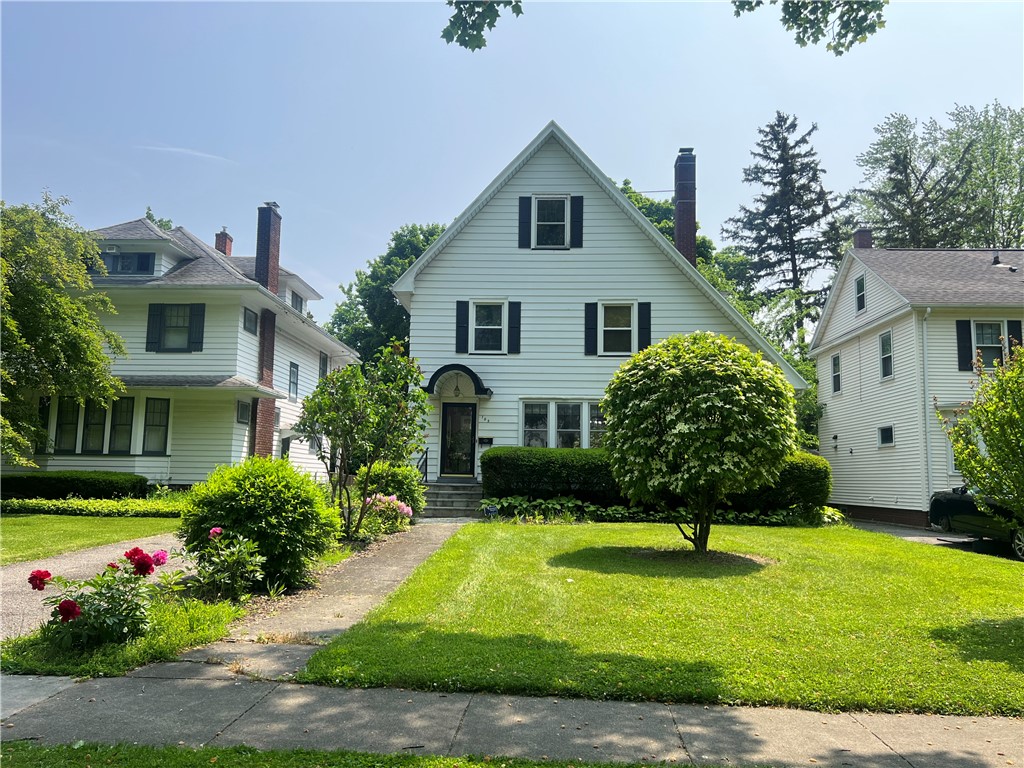 105 Inglewood Dr Dr, Rochester, New York image 1