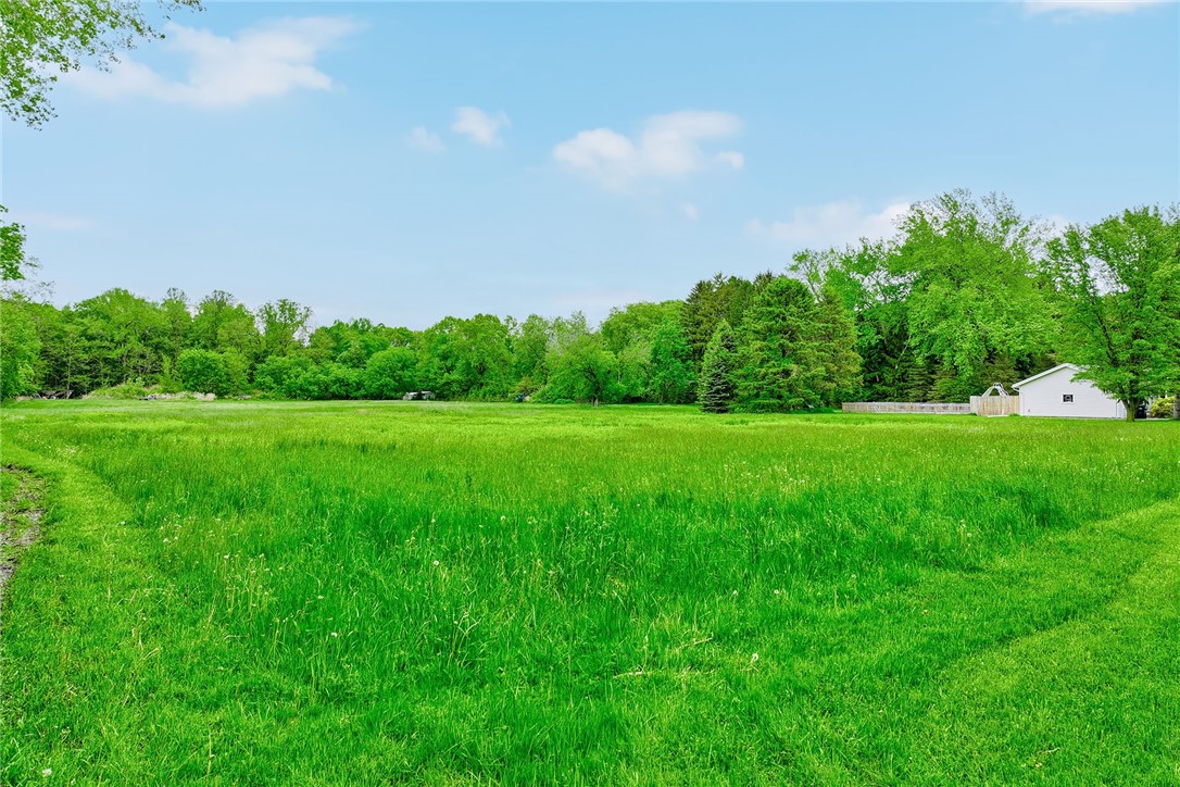 000 Shoemaker Road, Webster, New York image 12