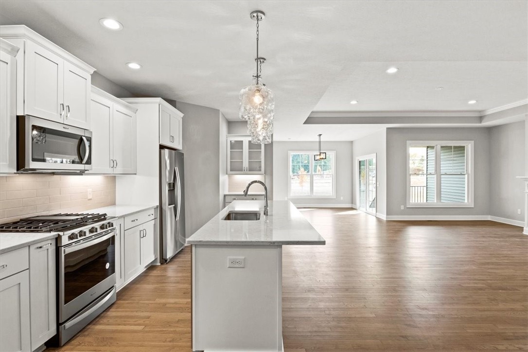 107 Cedarway Circle 410