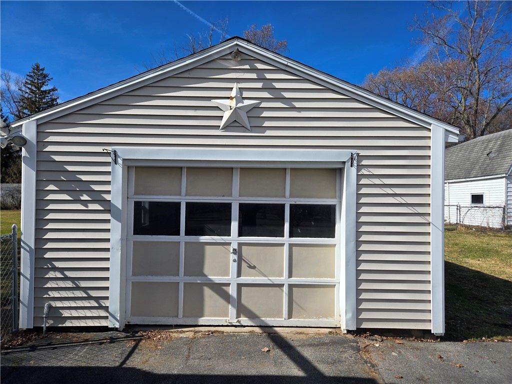 Photo of 30 Oxford Place, Geneva City, NY 14456 (MLS # R1665735)