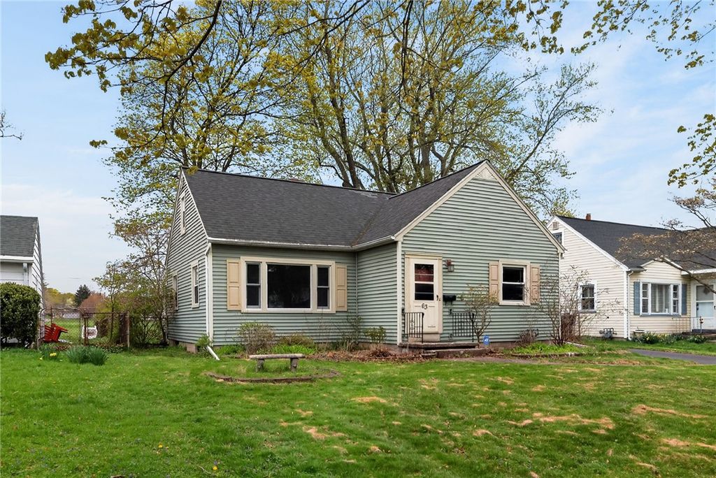 Photo of 63 Shorewood Drive, Irondequoit, NY 14617 (MLS # R1678216)