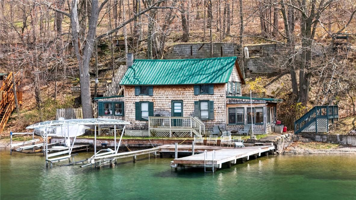 11519 E Lake Road, Wayne, New York image 1