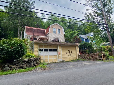 Homes For Sale - 538 Wagner Avenue<br/> Delaware County, Middletown, NY 12430