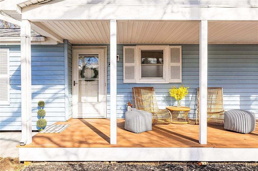 Photo of 260 Buffalo Street, Canandaigua City, NY 14424 (MLS # R1665804)