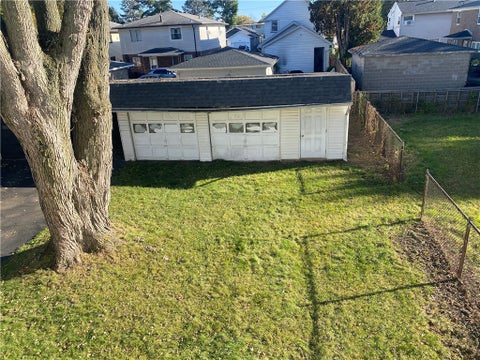 Tiny photo for 210 Magnolia Avenue, East Rochester, NY 14445 (MLS # R1723608)