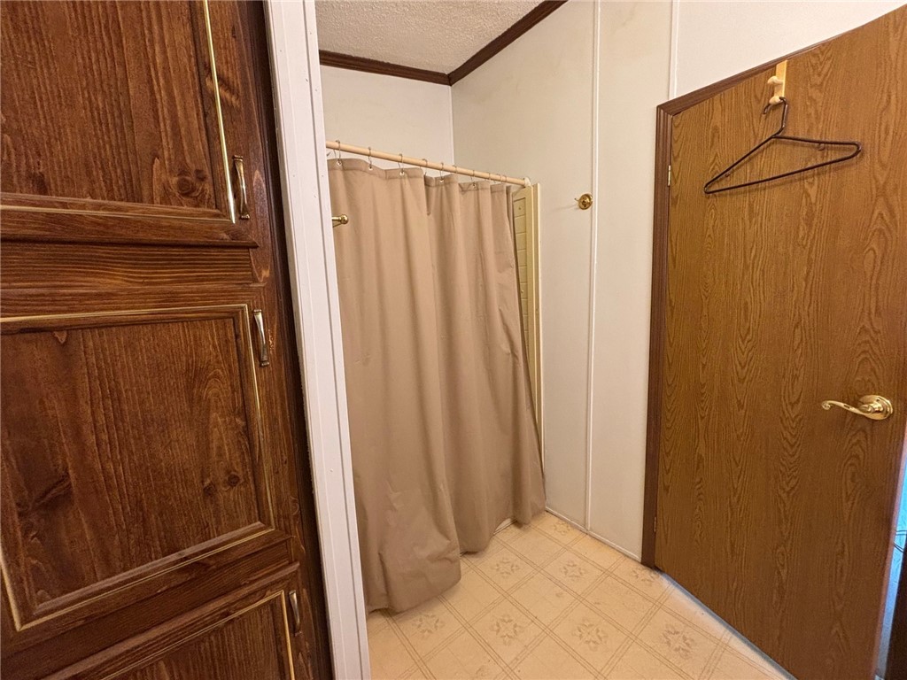 283 Sunset Drive, Clarendon, New York image 13