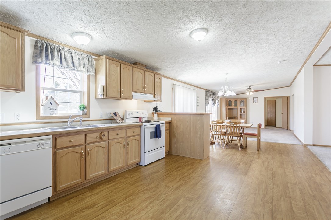 1007 Lamoka Park, Manchester, New York image 11