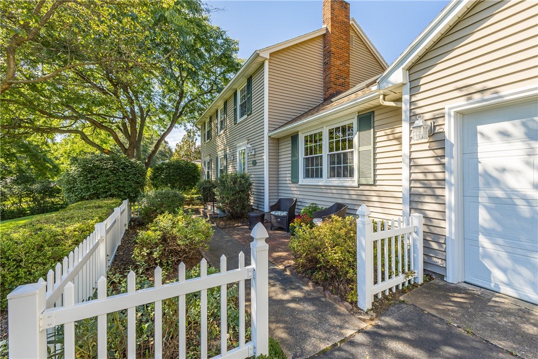 7266 Highview Trail