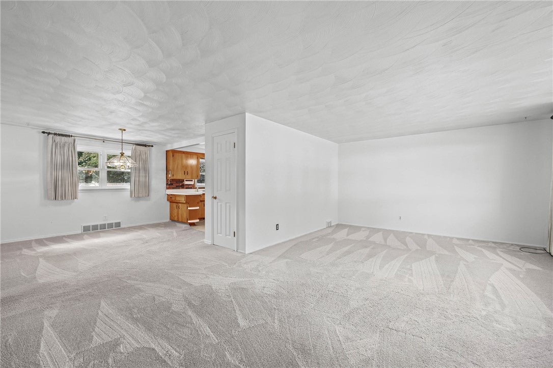 135 Dierdre Drive