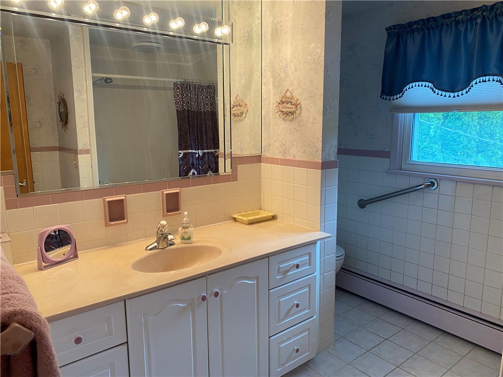 427 Fiesta Road, Greece, New York image 17