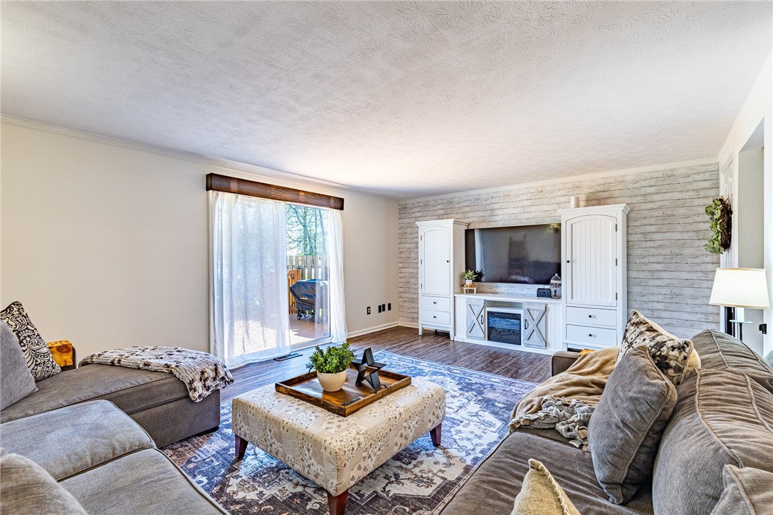 143 courtshire lane