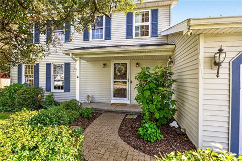 Tiny photo for 8 Yellowrose Circle, Clarkson, NY 14420 (MLS # R1708924)
