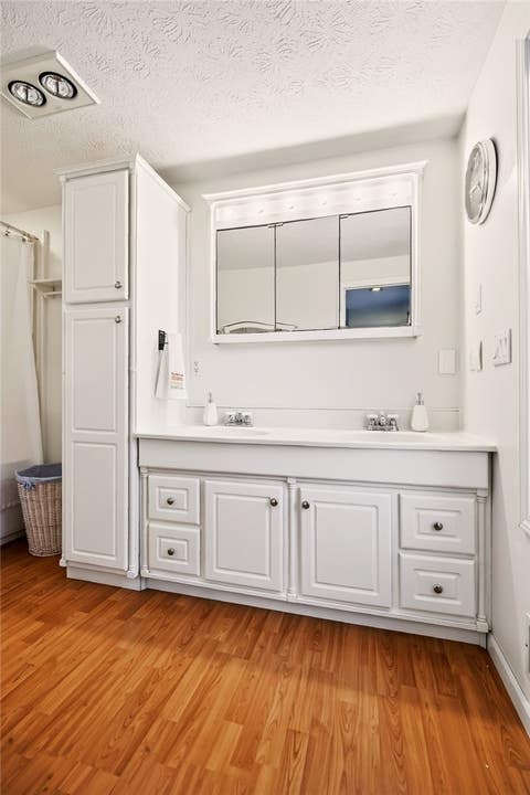 Tiny photo for 8 Yellowrose Circle, Clarkson, NY 14420 (MLS # R1708924)