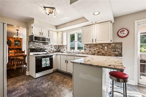 Tiny photo for 8 Yellowrose Circle, Clarkson, NY 14420 (MLS # R1708924)