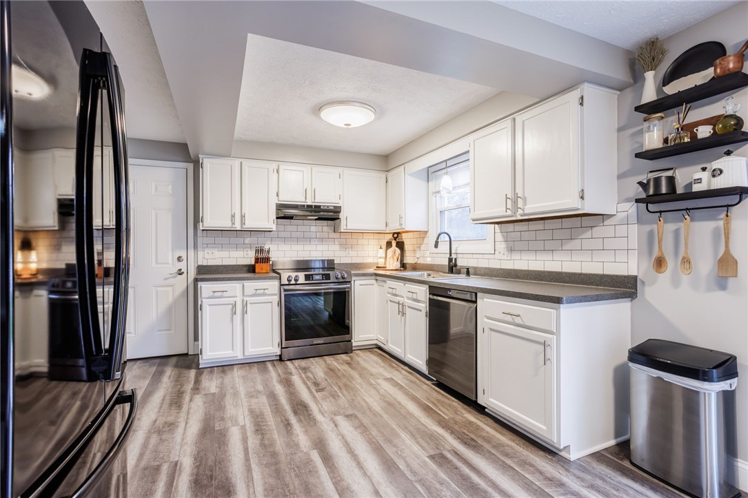 236 Long Park Drive, Greece, New York image 13