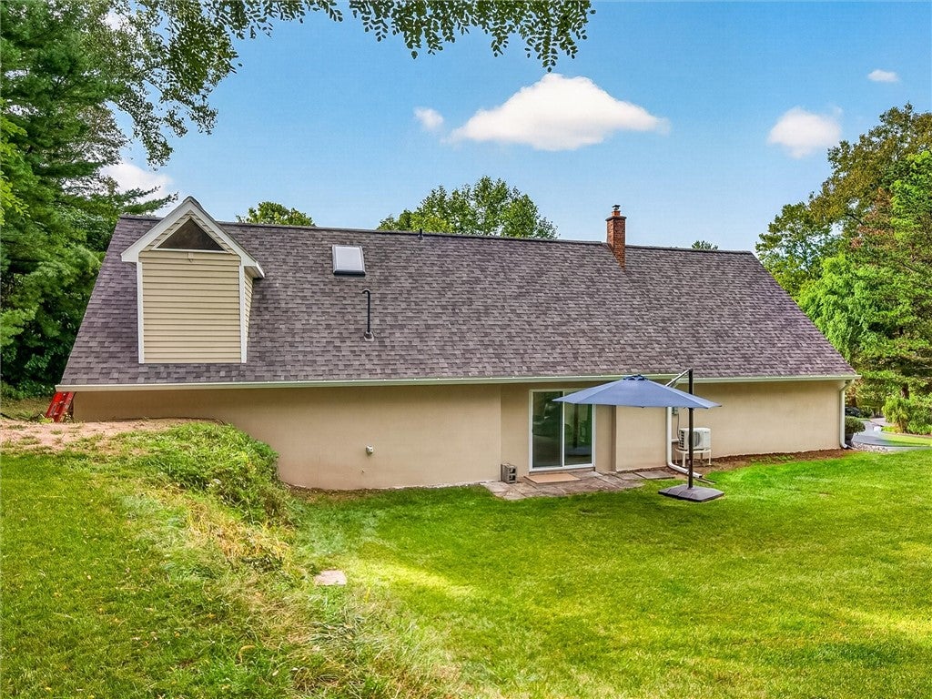 7572 Trotwood Lane