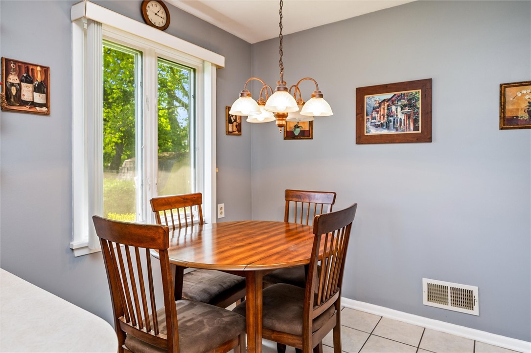 37 Glen Haven Road, Irondequoit, New York image 28