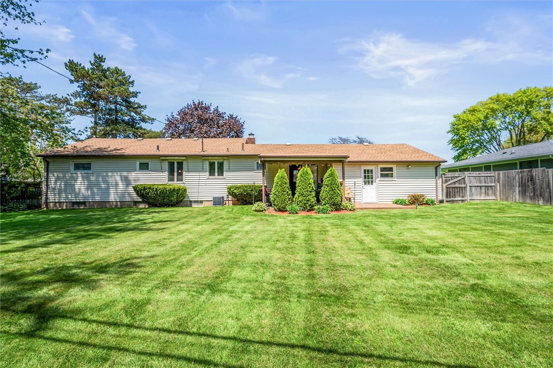 37 Glen Haven Road, Irondequoit, New York image 8