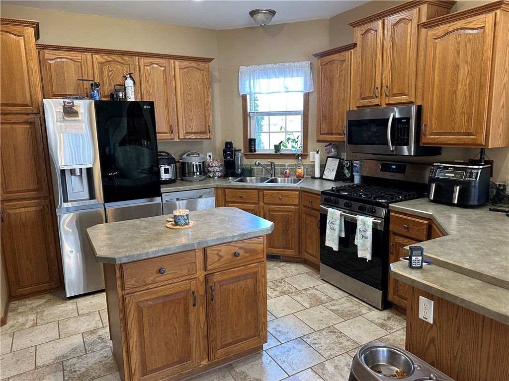 9 Ranch Road, Lewis Run, Pennsylvania image 6