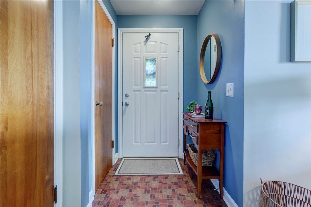 32 Rossman Drive