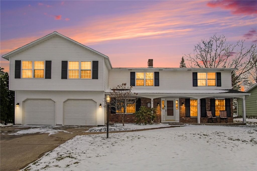 Photo of 83 Hawthorne Drive, Ogden, NY 14559 (MLS # R1667427)