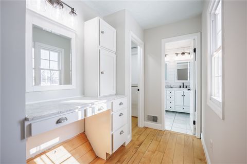 Tiny photo for 20 Ashwood Knoll Knl, Chili, NY 14624 (MLS # R1660593)