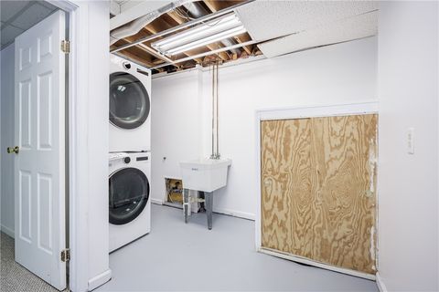 Tiny photo for 20 Ashwood Knoll Knl, Chili, NY 14624 (MLS # R1660593)