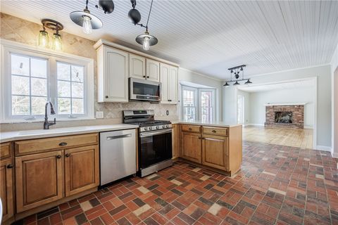 Tiny photo for 20 Ashwood Knoll Knl, Chili, NY 14624 (MLS # R1660593)