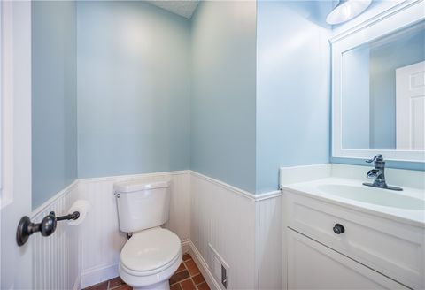 Tiny photo for 20 Ashwood Knoll Knl, Chili, NY 14624 (MLS # R1660593)