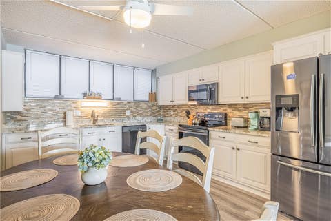 Tiny photo for 4 Cliffside Drive, South Bristol, NY 14424 (MLS # R1699278)