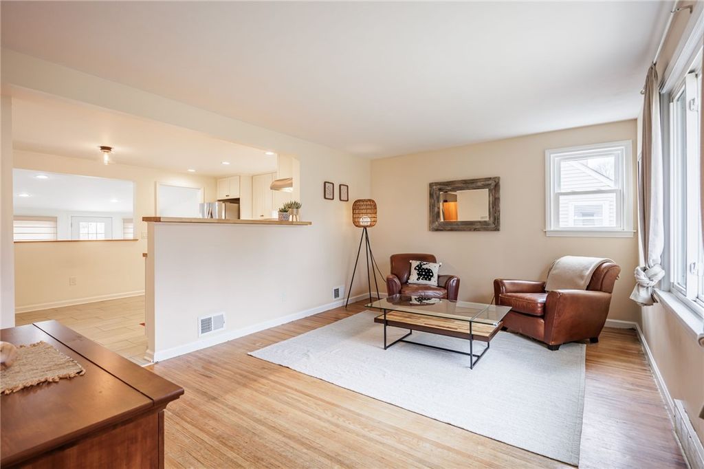 Photo of 21 Edmonton Road, Rochester, NY 14609 (MLS # R1666133)