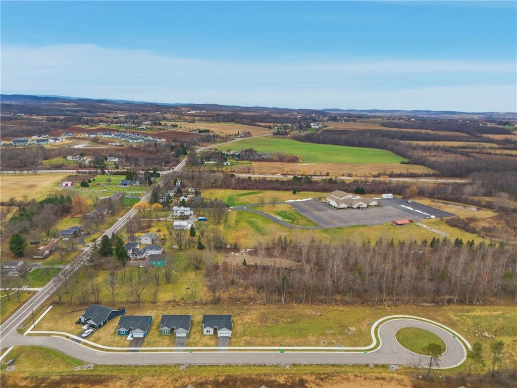 Photo of 2008 Mae's Landing Lndg, Canandaigua Town, NY 14424 (MLS # R1663805)