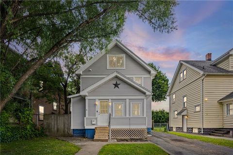 Homes For Sale - 77 Avis Street<br/> Monroe County, Rochester, NY 14615