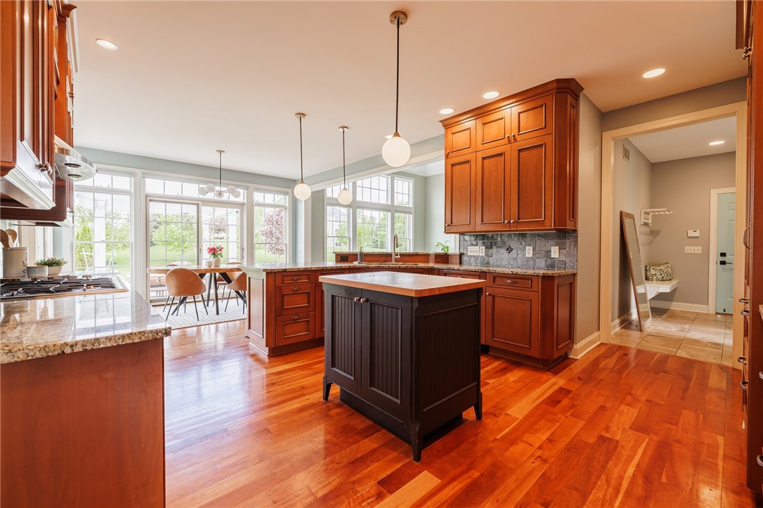 36 Amber Hill Drive, Pittsford, New York image 13