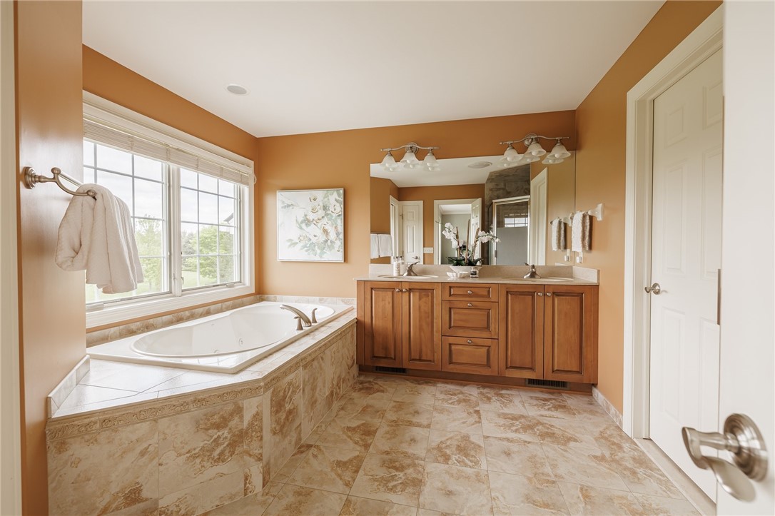 36 Amber Hill Drive, Pittsford, New York image 32