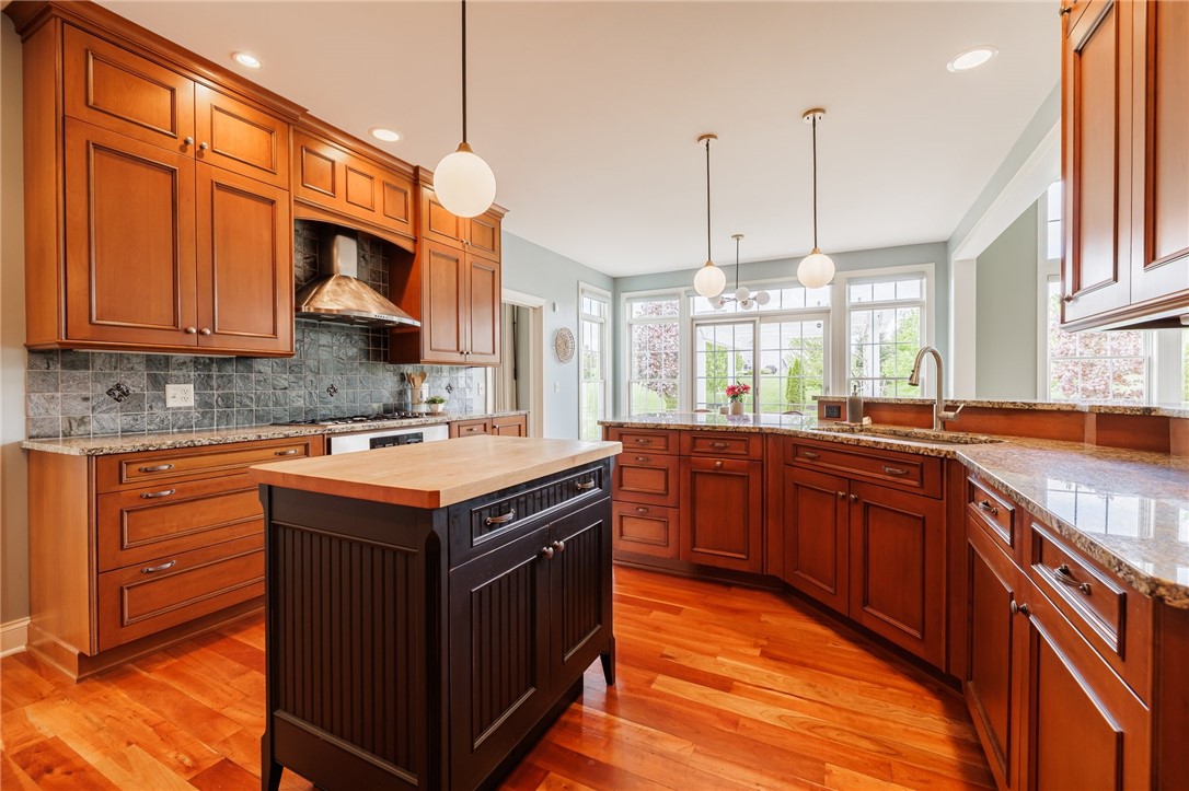 36 Amber Hill Drive, Pittsford, New York image 14