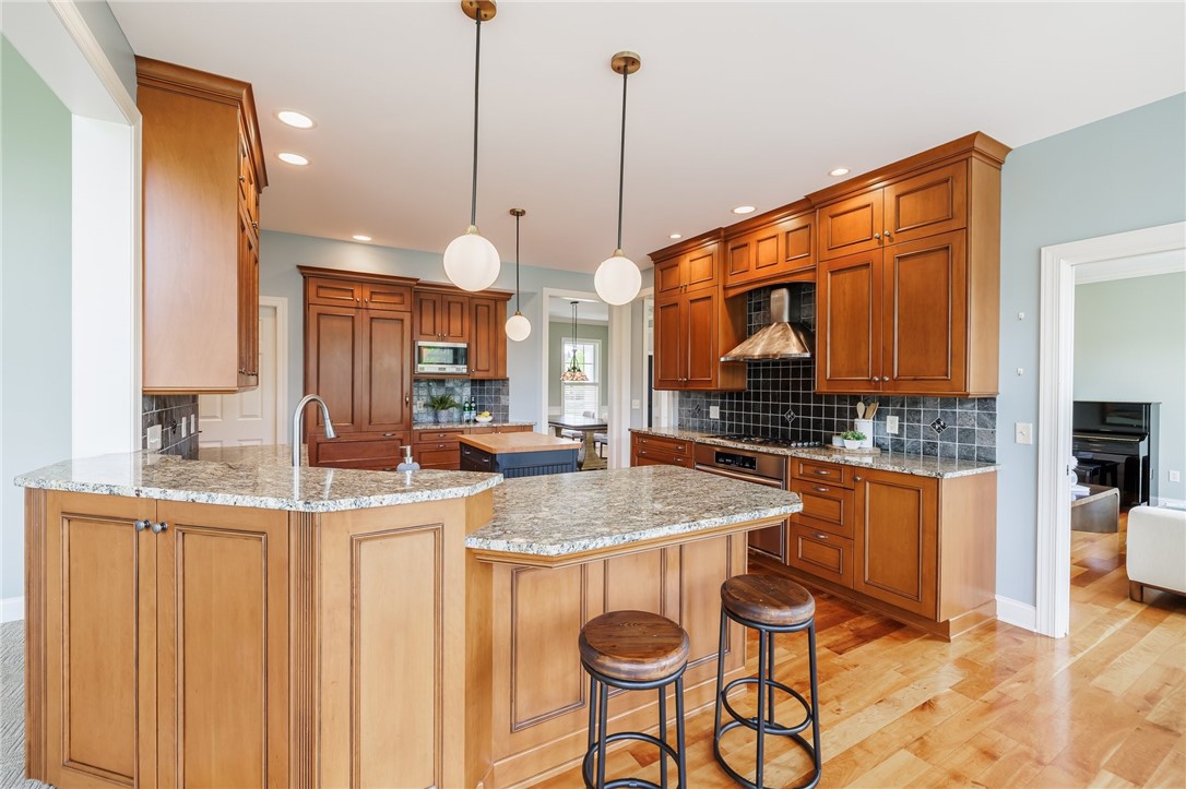 36 Amber Hill Drive, Pittsford, New York image 10