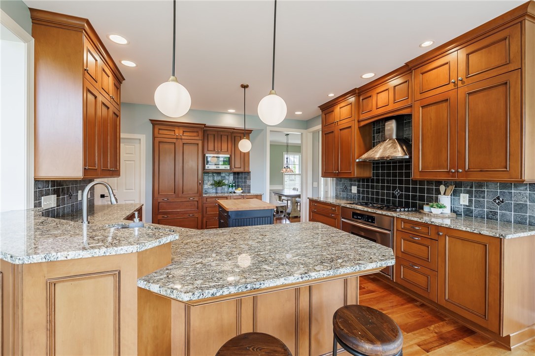 36 Amber Hill Drive, Pittsford, New York image 15