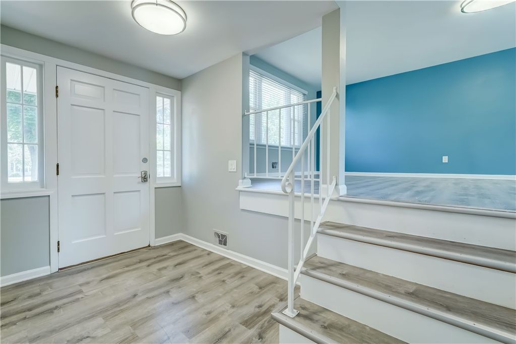 Photo of 161 Railroad Mills Road, Pittsford, NY 14534 (MLS # R1631081)