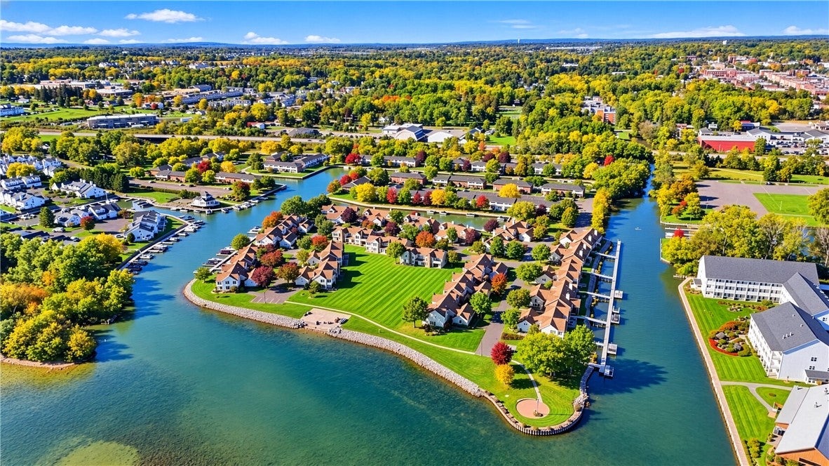 54 Holiday Harbour