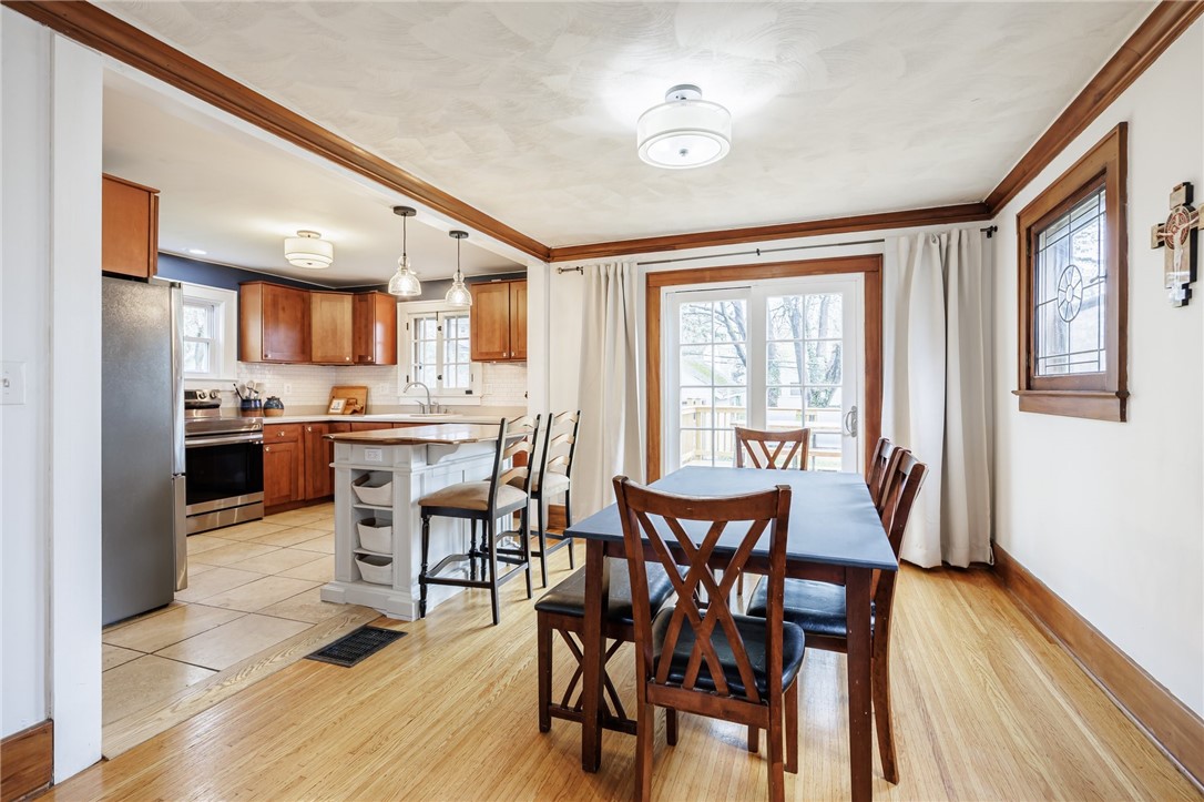 380 Laurelton Road, Irondequoit, New York image 12
