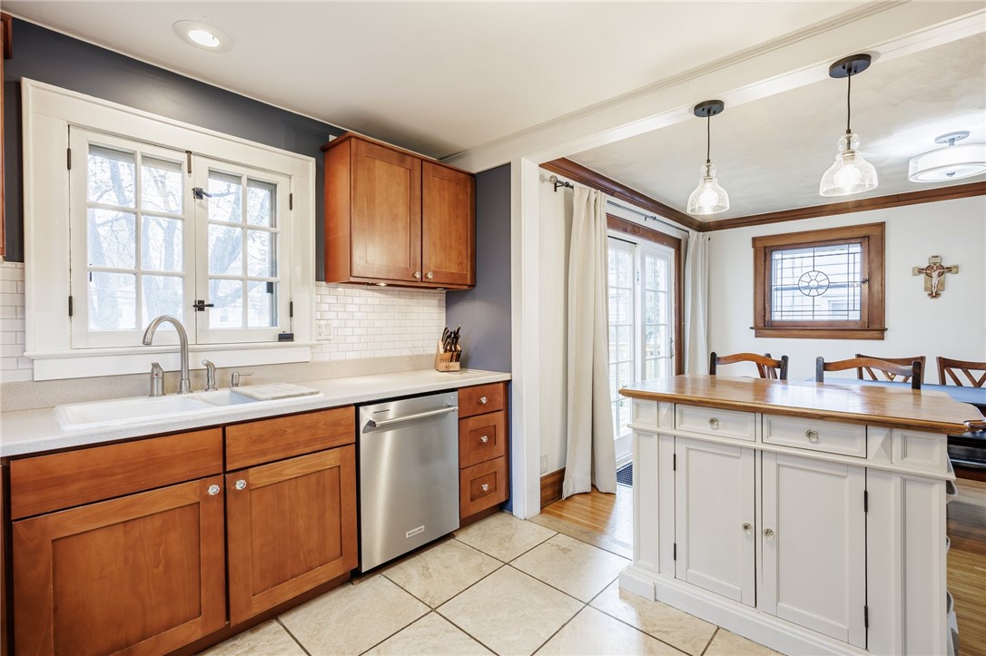380 Laurelton Road, Irondequoit, New York image 21