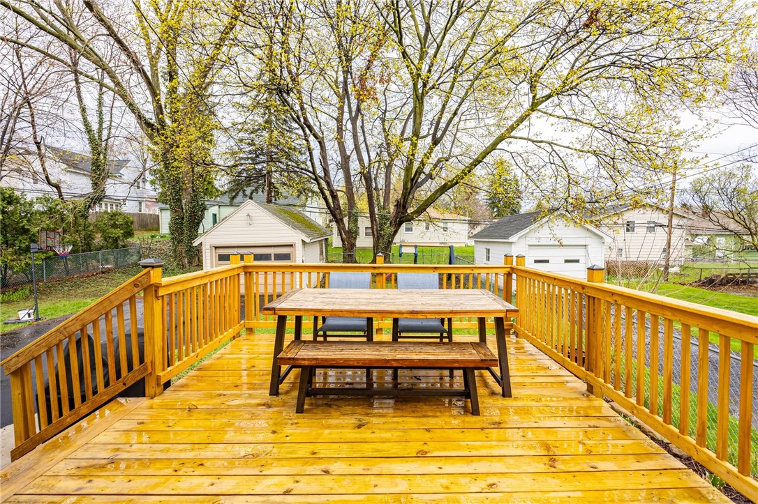380 Laurelton Road, Irondequoit, New York image 39