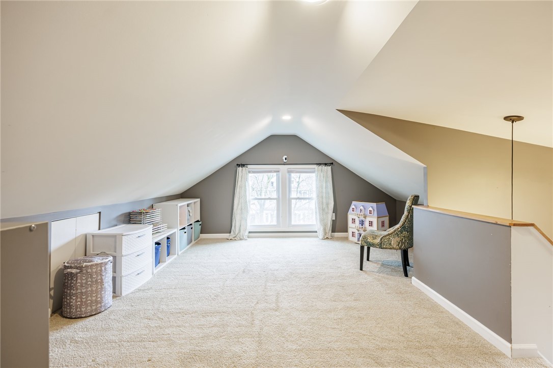 380 Laurelton Road, Irondequoit, New York image 33