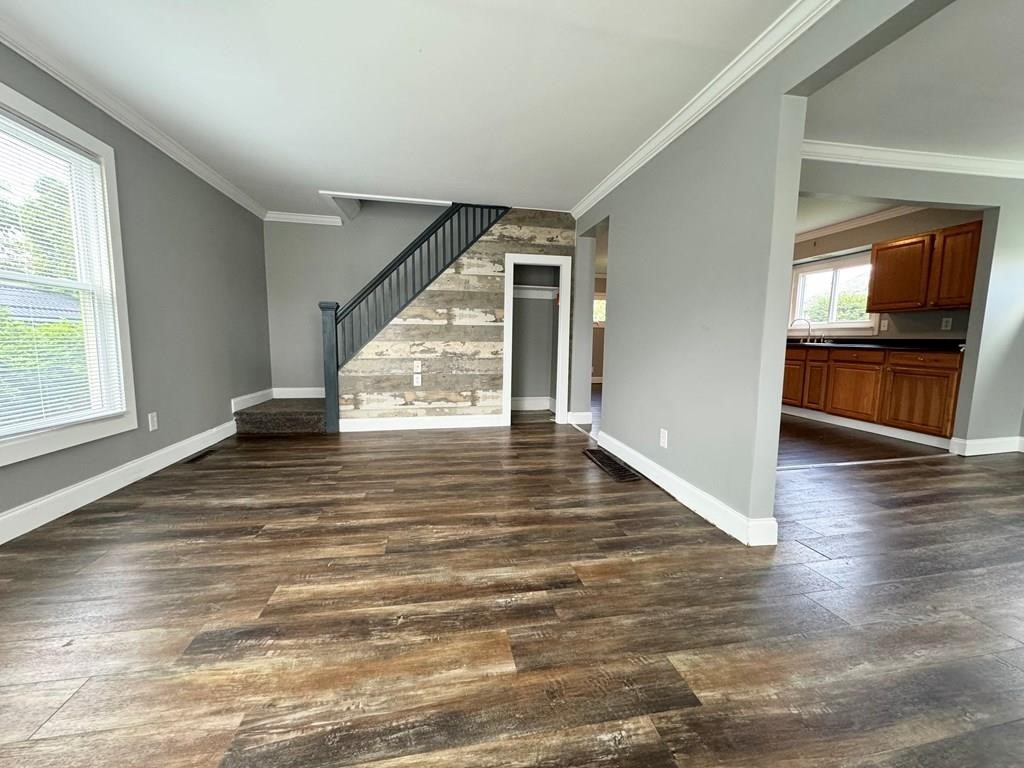 207 Morrow Street